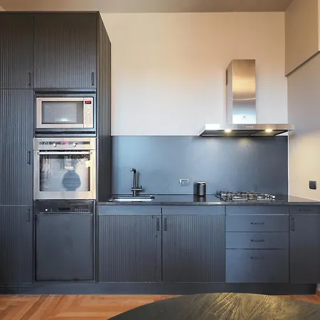 Splendido Attico Con 2 Terrazzi In Brera Apartment *