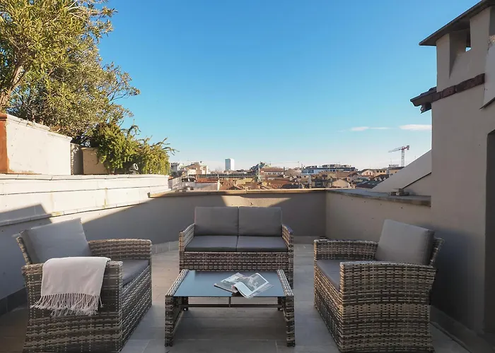 Contempora - Two-level With 2 Terraces In Brera Daire *