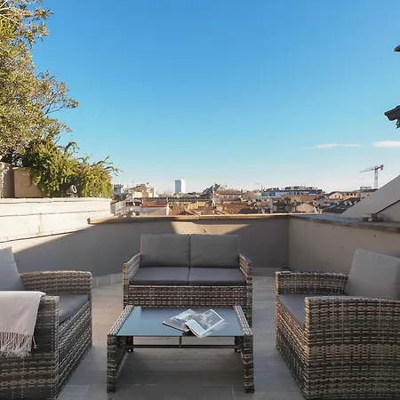 Splendido Attico Con 2 Terrazzi In Brera דירה *